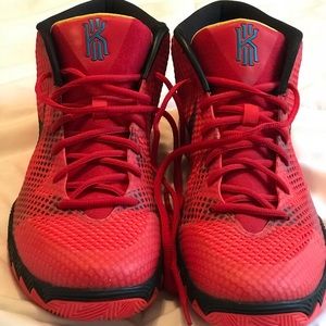 Kyrie 1s Red Size 11.5